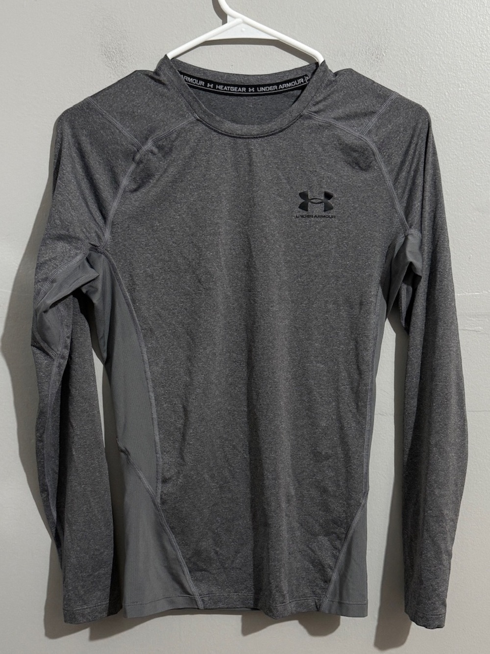 Under Armour HeatGear Compression Shirt Mens Medium Long Sleeve Gray Athletic